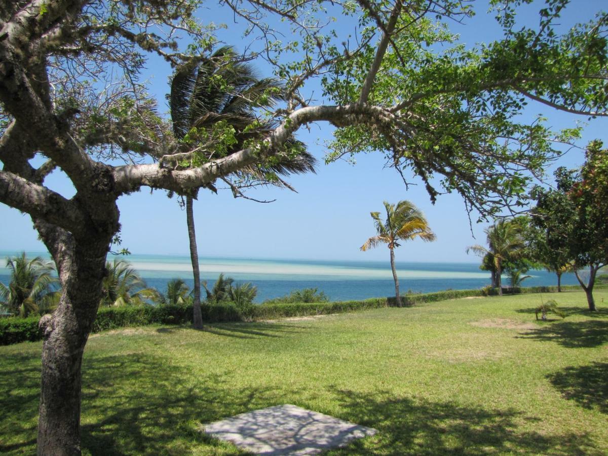 Archipelago Resort 빌란쿨로스 외부 사진